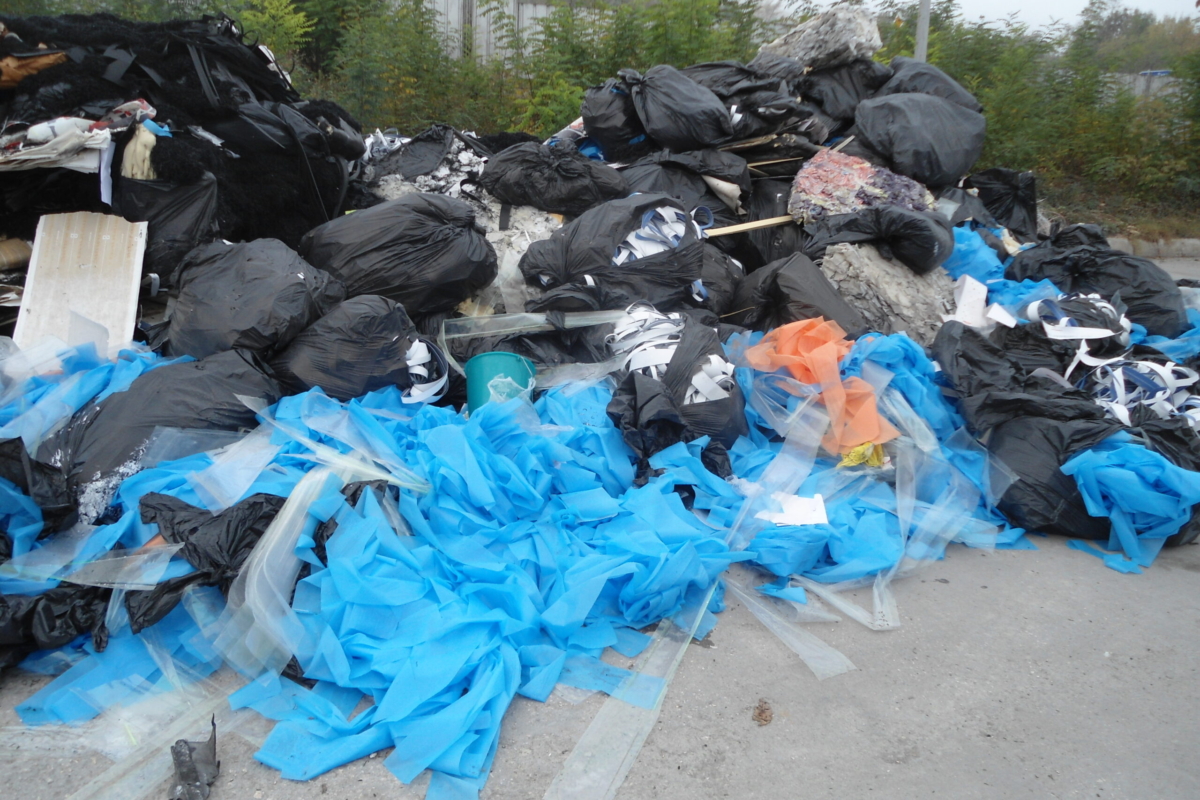 Mixed waste from ski industry 2